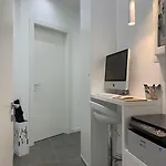 Bossi Апарт-отель