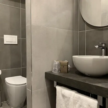 Hotel apartamentowy Bossi 2*