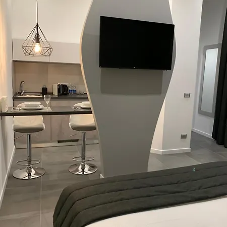 Hotel apartamentowy Bossi