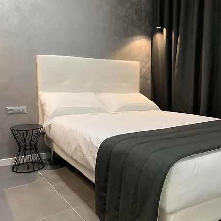 Hotel apartamentowy Bossi Mediolan