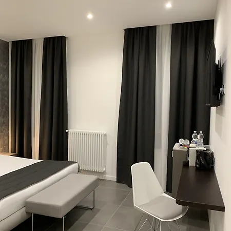 Bossi Lägenhetshotell 4*