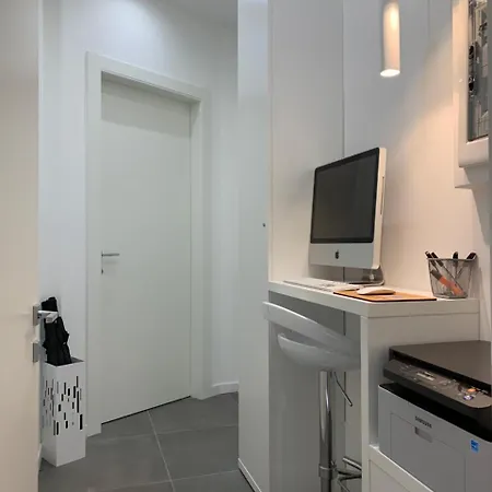Hotel apartamentowy Bossi